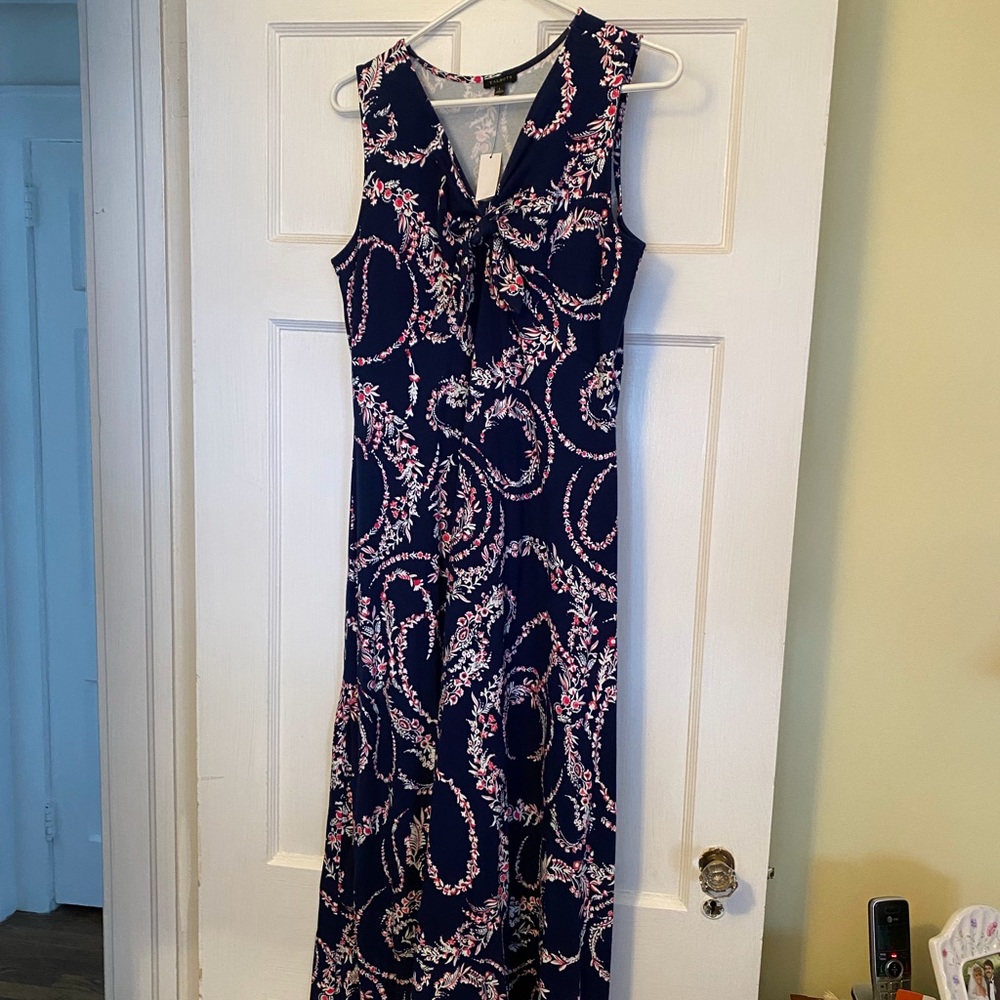 Spring into Spring! NWT Floral Maxi!